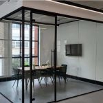 پارتیشن‌ شیشه‌ای تحولی مدرن در طراحی