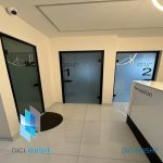 انواع درب سرویس و حمام شیشه ای